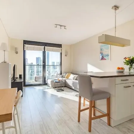 With Stunning Views * Rotterdam